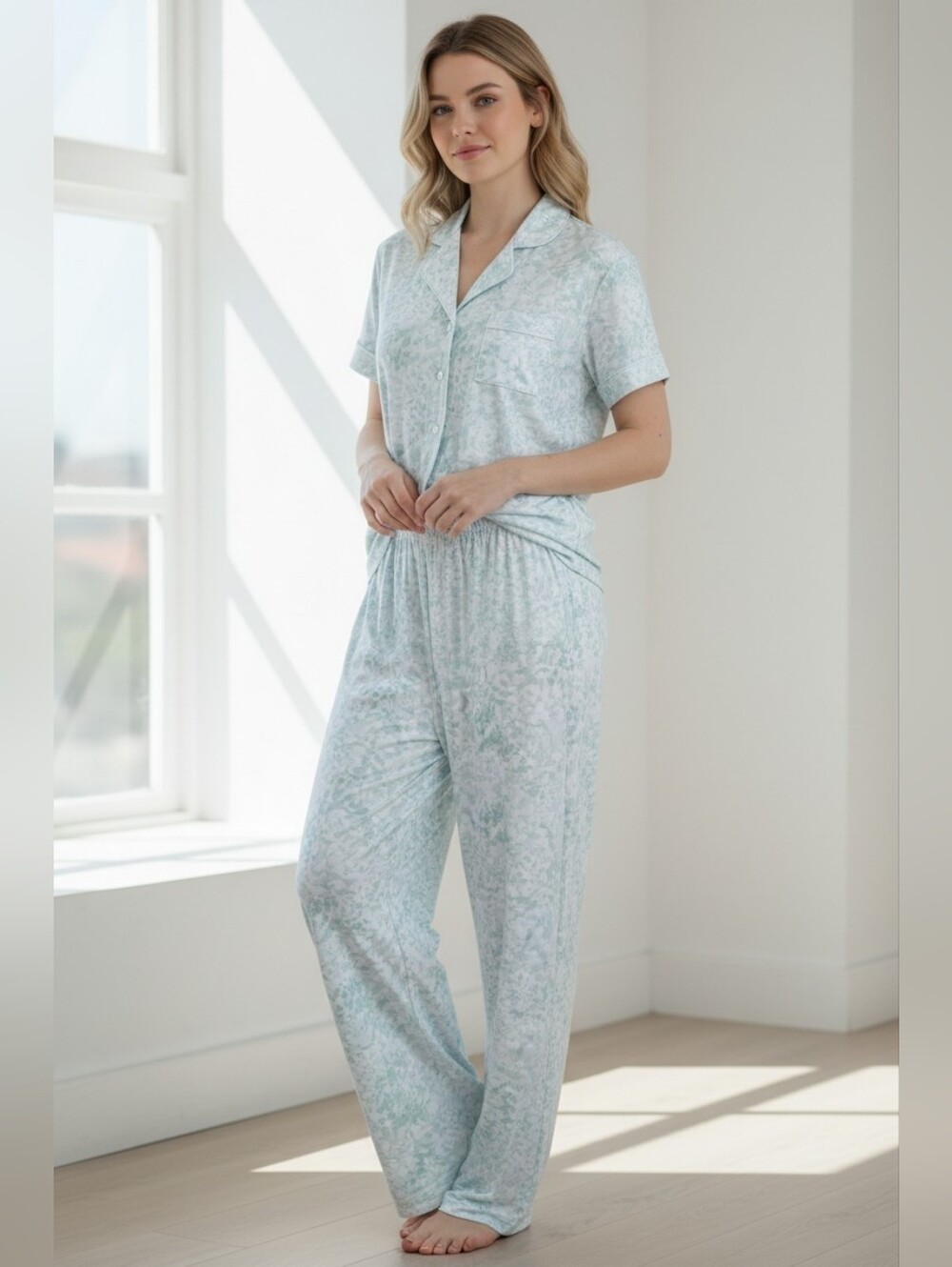 NWT Hanes Comfort sleep lounge PJ set. Medium. Mint green